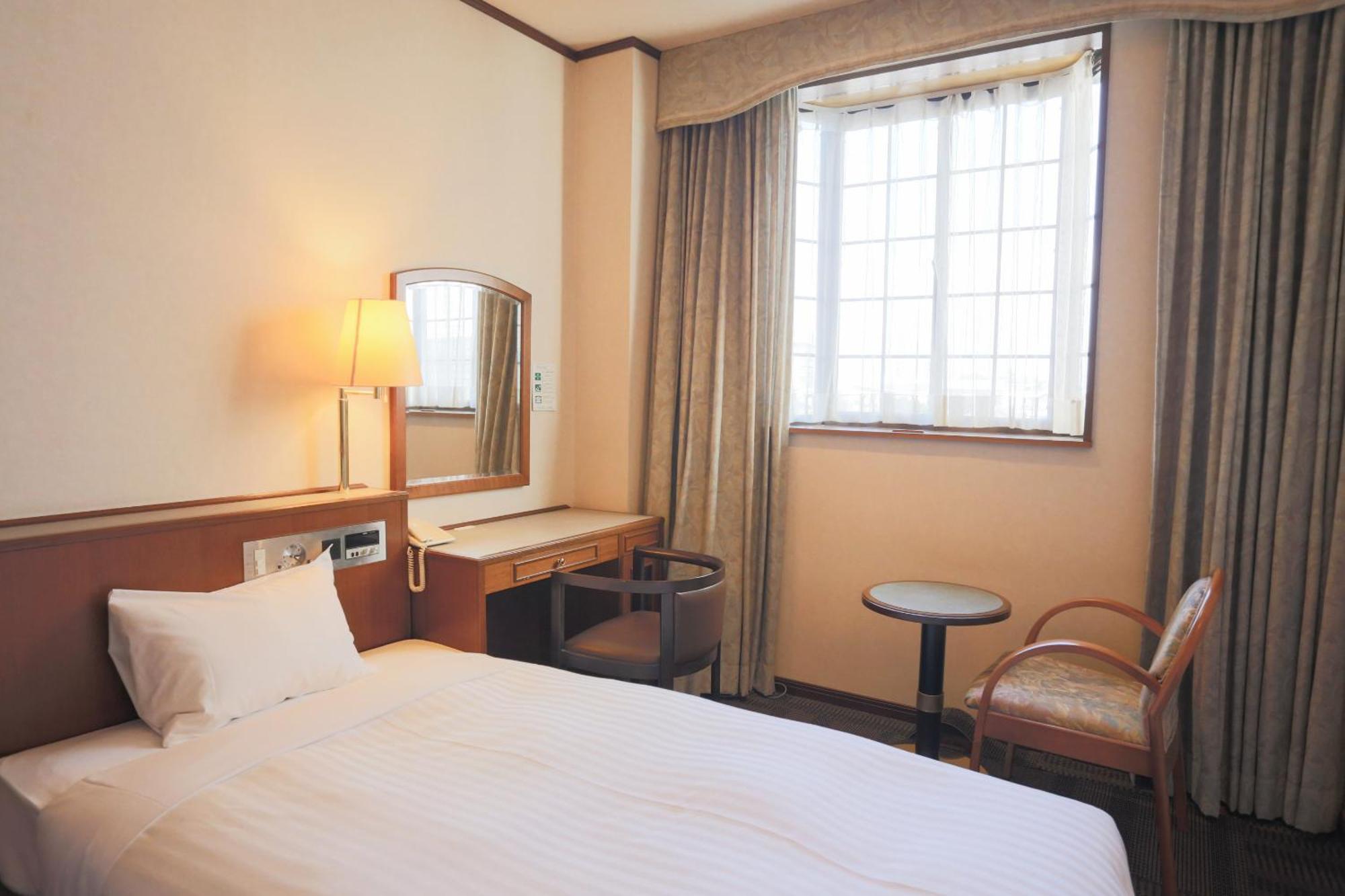 Hotel Castle Inn סוזוקה מראה חיצוני תמונה